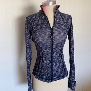 Lululemon Black White. Distressed Jacket 4